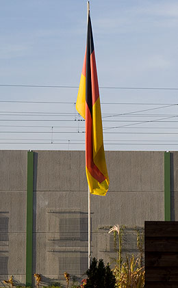 Deutschland hat wieder eine Mauer